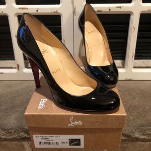 AUTHENTIC* Christian Louboutin Ron Ron size 38.5